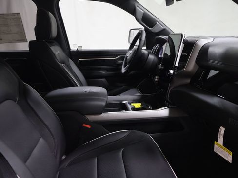 New 2026 RAM 1500 Laramie w/ Night Edition AWD/4WD image 16