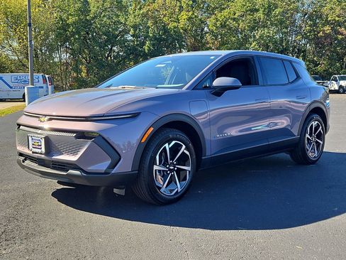 New 2026 Chevrolet Equinox EV LT image 10
