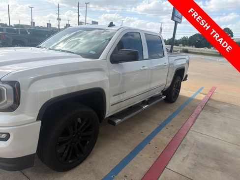 Used 2018 GMC Sierra 1500 SLT w/ Enhanced Driver Alert Package RWD image 1