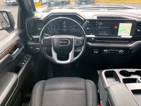 Used 2022 GMC Sierra 1500 Elevation image 16