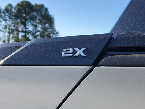 New 2025 GMC Hummer EV 2X image 5