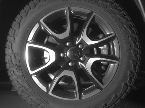 Used 2025 Jeep Compass Trailhawk AWD/4WD image 16