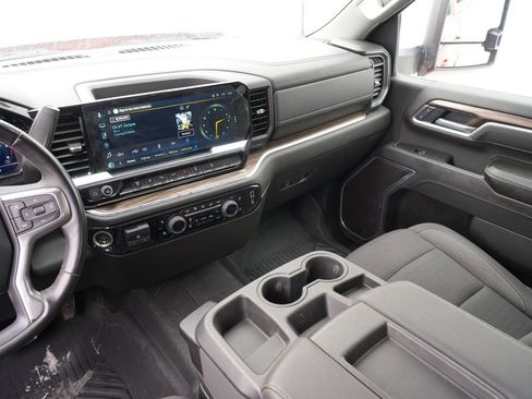 Used 2025 Chevrolet Silverado 3500 LT w/ All Star Edition image 23