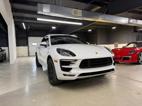 Used 2017 Porsche Macan GTS w/ Premium Package Plus image 4