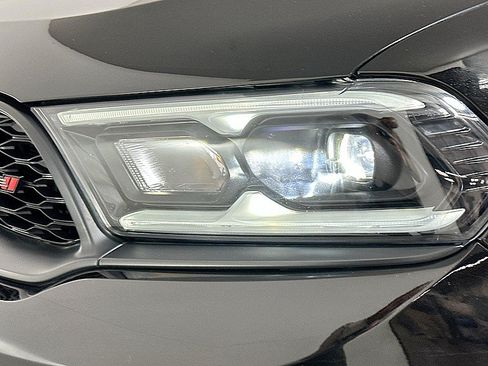Used 2023 Dodge Durango GT AWD/4WD image 32