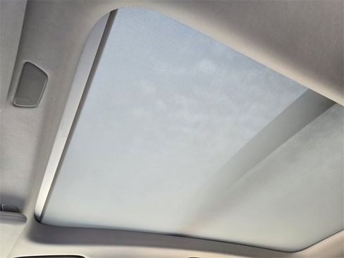 Used 2025 Volvo XC90 B6 Core w/ Protection Package image 27