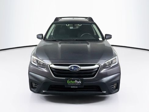 Used 2022 Subaru Outback Premium AWD/4WD image 2