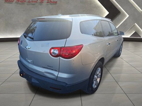 Used 2012 Chevrolet Traverse LT image 6