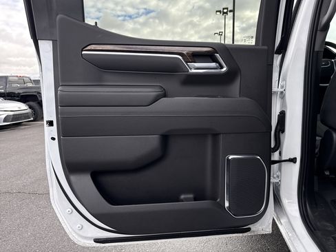 Used 2026 GMC Sierra 1500 Elevation image 24