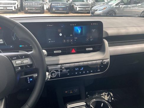 Certified 2026 Hyundai Ioniq 5 SEL RWD image 6