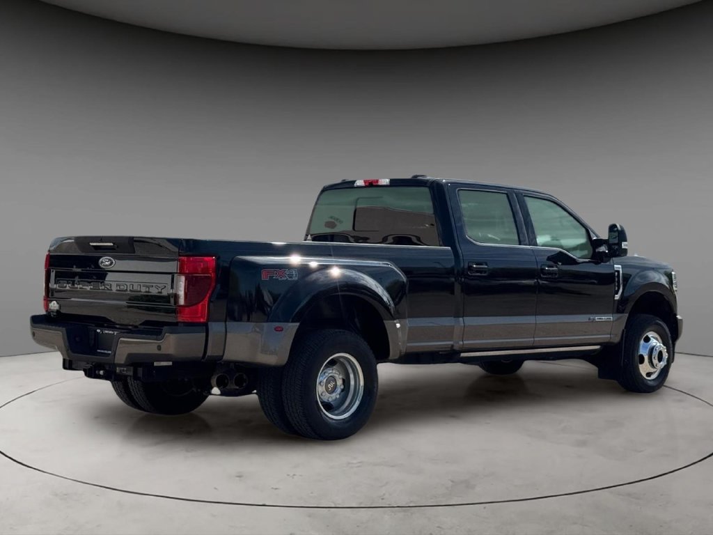 Used 2022 Ford F350 King Ranch w/ King Ranch Ultimate Package AWD/4WD image 9