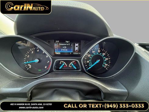 Used 2015 Ford Escape Titanium FWD image 23