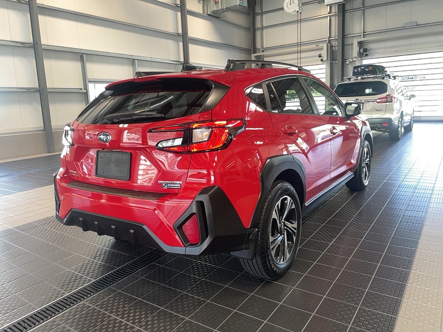 Used 2024 Subaru Crosstrek 2.0i Premium AWD/4WD image 12