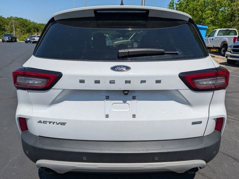 Used 2023 Ford Escape Active image 3