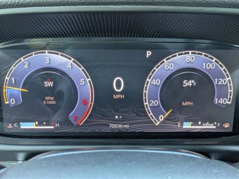 Used 2024 Jeep Wagoneer Series II w/ Flexible Seating Group image 11