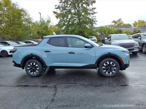 New 2026 Hyundai Santa Cruz SE FWD image 2