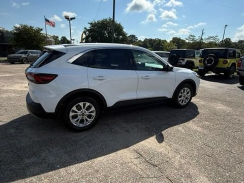 Used 2024 Ford Escape Active FWD image 8