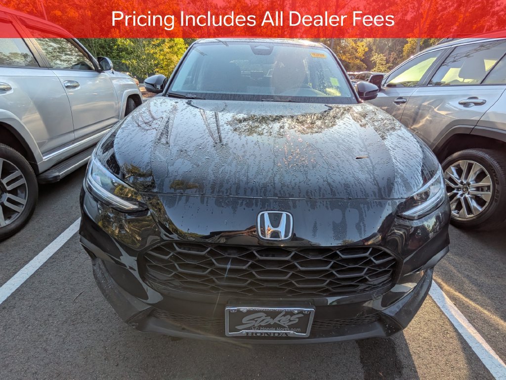 Used 2026 Honda HR-V LX image 2