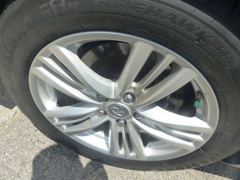 Used 2011 INFINITI G25 Journey RWD image 8