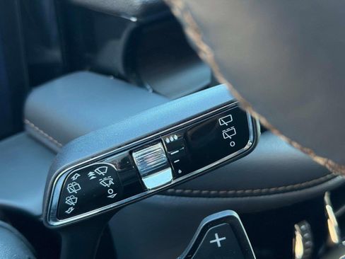 Used 2025 Lincoln Aviator Reserve w/ Equipment Group 201A AWD/4WD image 53