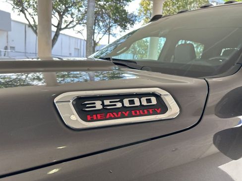 Used 2023 RAM 3500 Tradesman image 12