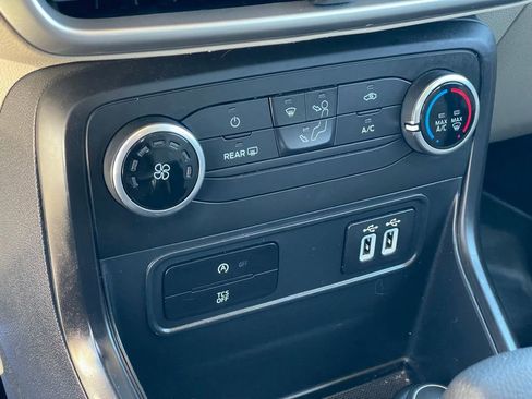 Used 2021 Ford EcoSport S image 13