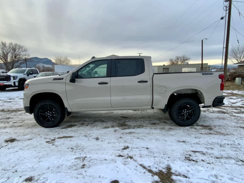 New 2026 Chevrolet Silverado 1500 Custom Trail Boss w/ Dark Appearance Package image 2