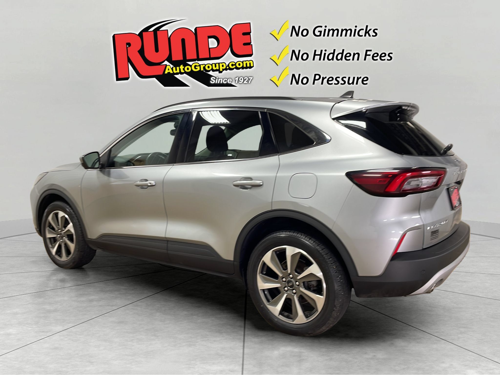 Used 2024 Ford Escape Platinum AWD/4WD image 4
