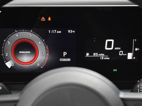 Used 2025 Nissan Kicks S image 28