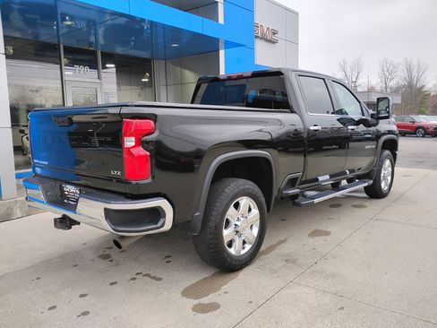 Used 2021 Chevrolet Silverado 3500 LTZ w/ LTZ Plus Package image 36