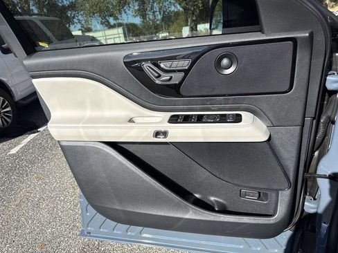 New 2026 Lincoln Aviator Reserve image 19