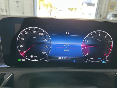 Used 2026 Mercedes-Benz CLA 250 image 13