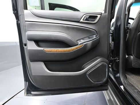 Used 2016 GMC Yukon XL Denali w/ Open Road Package image 39