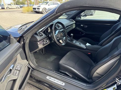 Certified 2025 Porsche 718 Boxster GTS image 4