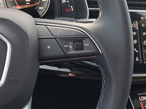New 2026 Audi Q8 Premium Plus image 10