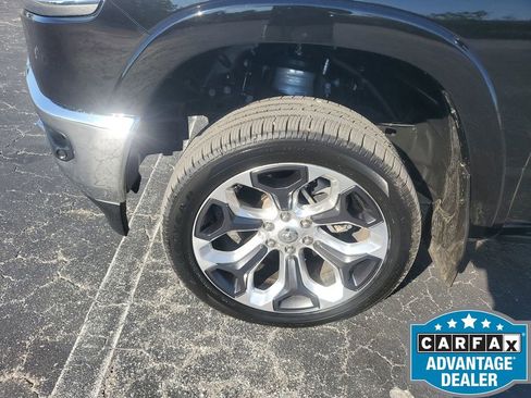 Used 2024 RAM 1500 Limited image 19