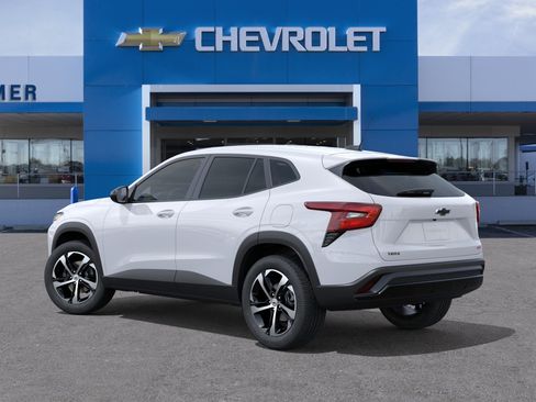 New 2026 Chevrolet Trax RS w/ Driver Confidence Package FWD image 27