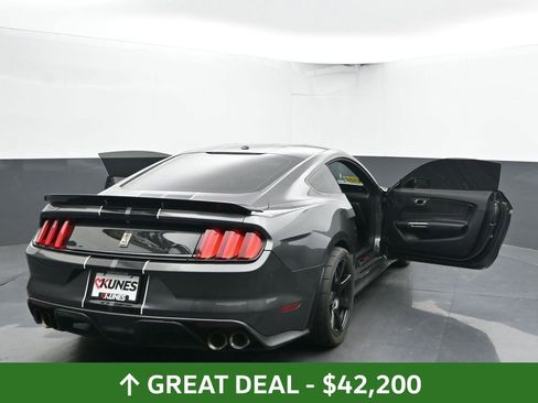 Used 2017 Ford Mustang Shelby GT350 image 56