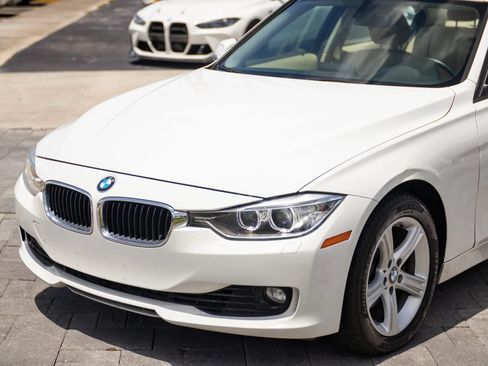 Used 2013 BMW 328i xDrive Sedan AWD/4WD image 5