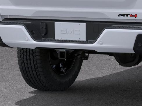 New 2026 GMC Canyon AT4 w/ Nightfall Edition AWD/4WD image 14