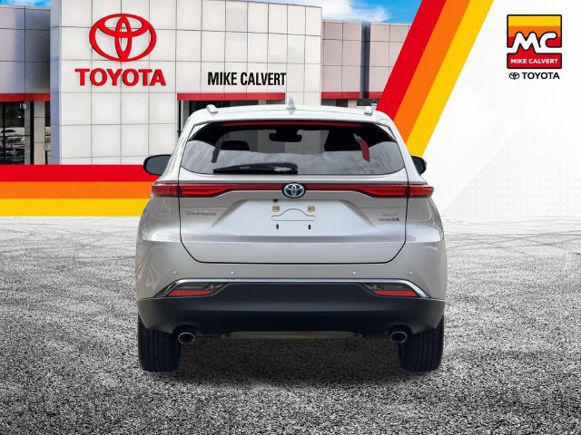 Used 2021 Toyota Venza XLE w/ Softex Package AWD/4WD image 7