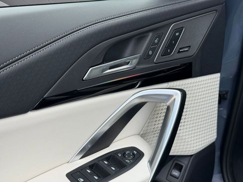 New 2026 BMW X2 xDrive28i w/ Technology Package image 23