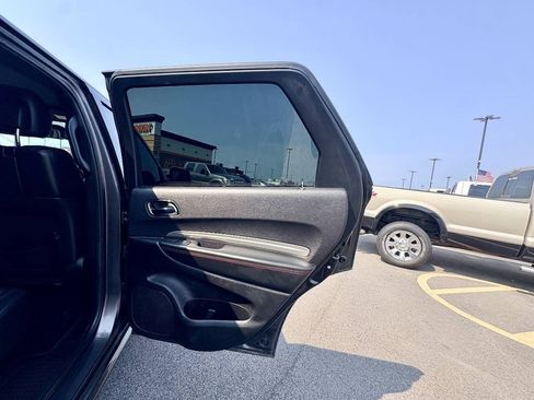 Used 2014 Dodge Durango R/T w/ Technology Group AWD/4WD image 35