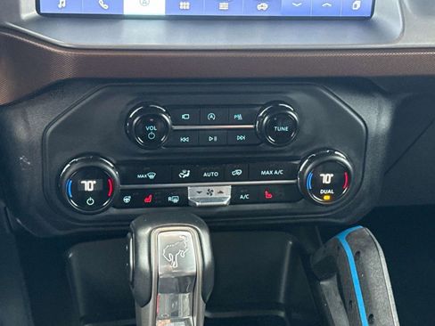 Used 2023 Ford Bronco Outer Banks w/ Sasquatch Package image 15