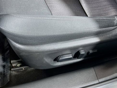 Used 2022 Nissan Altima 2.5 SV w/ SV Premium Package image 18