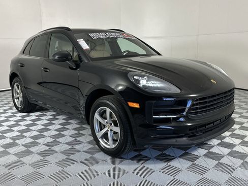 Used 2020 Porsche Macan image 2