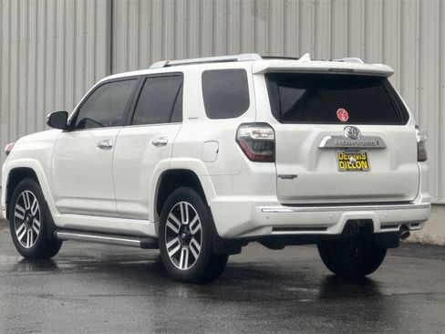 Used 2021 Toyota 4Runner Limited image 7