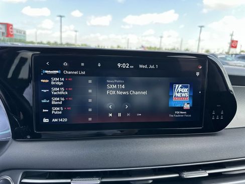 Used 2025 Hyundai Palisade SEL FWD image 22