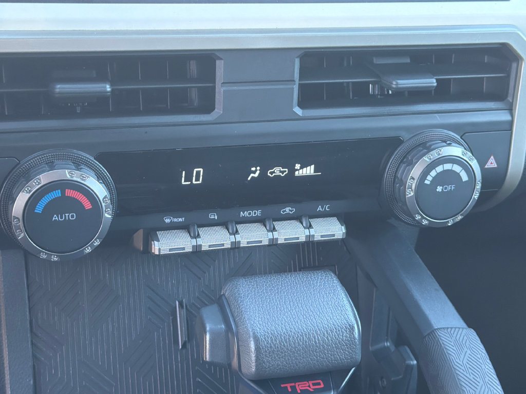 Used 2024 Toyota Tacoma TRD Sport RWD image 30