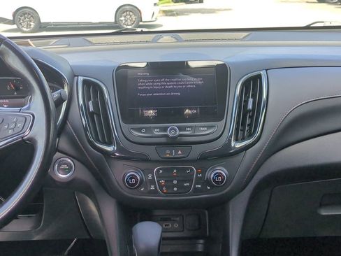 Used 2022 Chevrolet Equinox RS w/ Infotainment Package AWD/4WD image 20